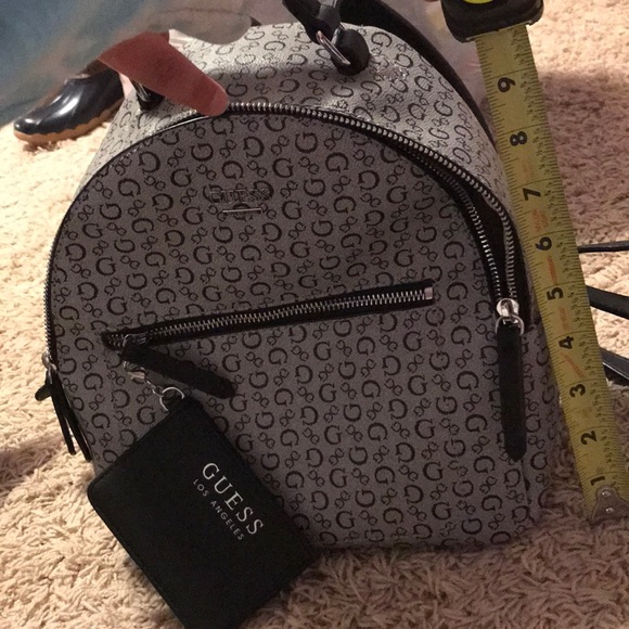 GUESS Mini Backpack-Purse!! - Picture 6 of 7